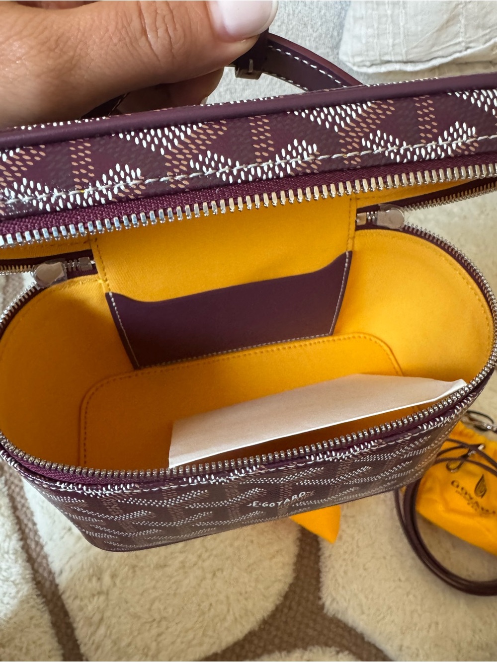 Goyard Burgundy Goyardine Coated Canvas Vanity Case with Strap NWT - Picture 4 of 10